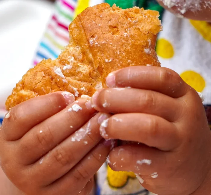 matthiasboeckel-childrens-hands-4416026_1920